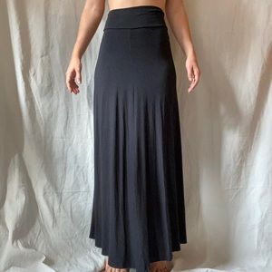 Black Soft Maxi Skirt | Size Small